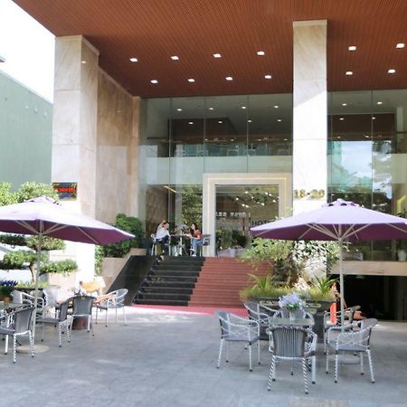Clivia Hotel & Suite Da Nang Buitenkant foto