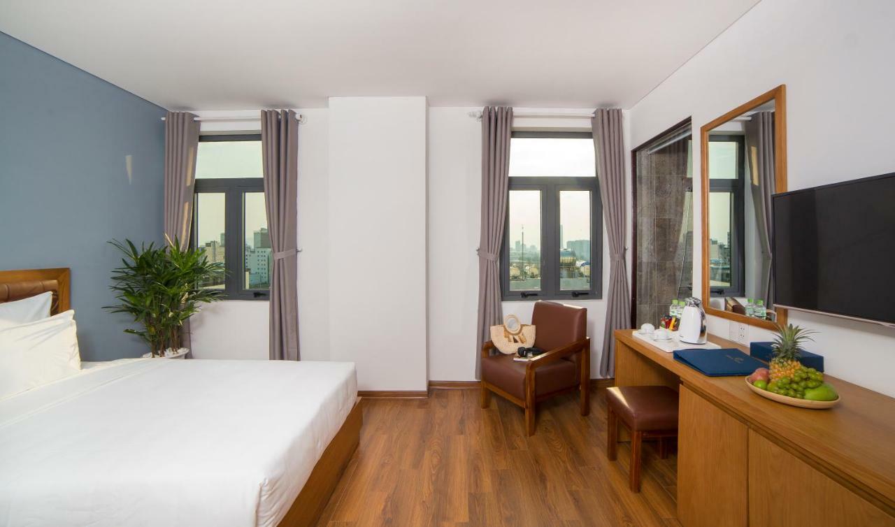 Clivia Hotel & Suite Da Nang Buitenkant foto