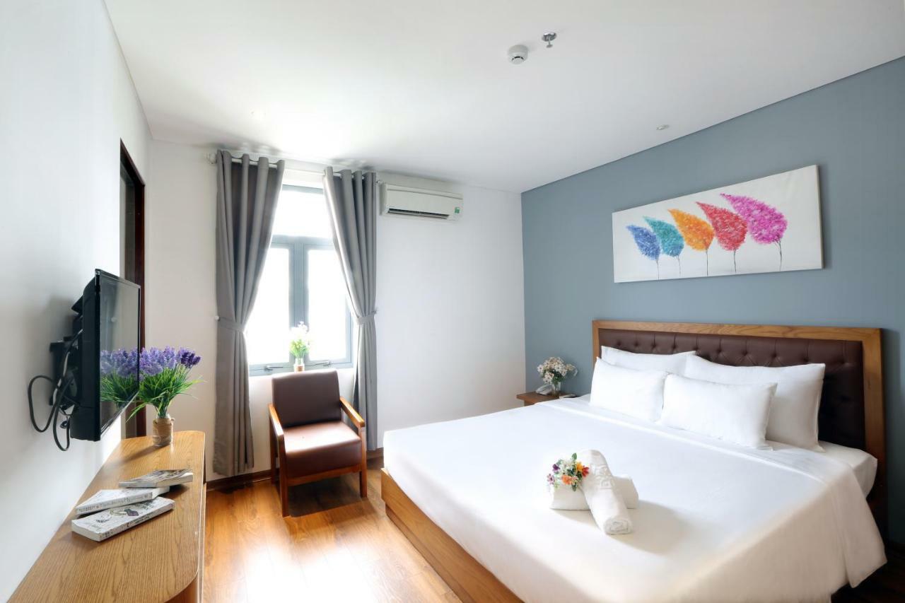 Clivia Hotel & Suite Da Nang Buitenkant foto
