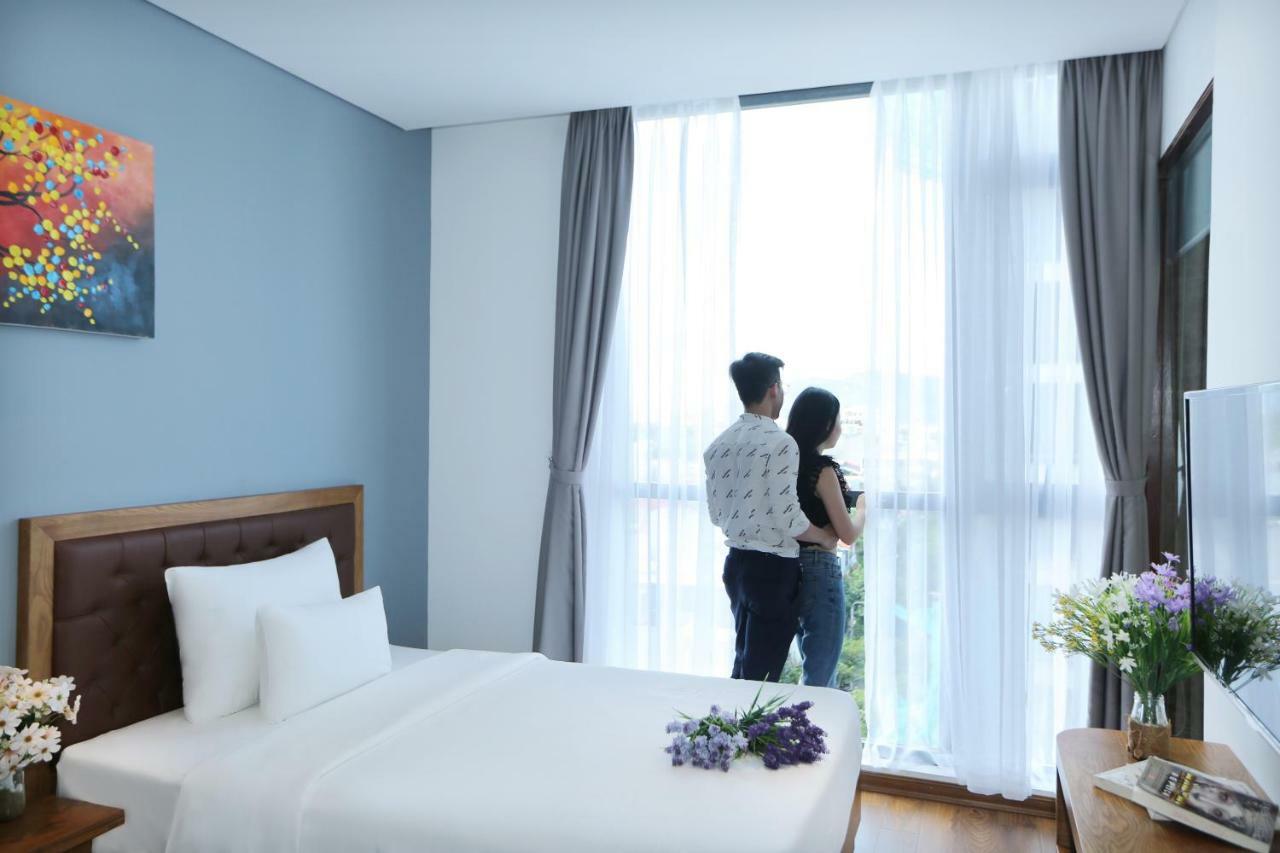 Clivia Hotel & Suite Da Nang Buitenkant foto